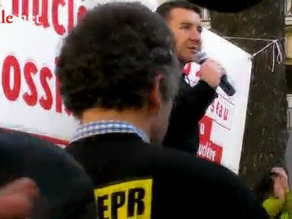Rassemblement Sortir du nucléaire 20/03/2011 Olivier Besancenot