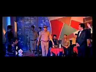 Benny And Babloo - Bollywood Movie Review - Kay Kay Menon & Rajpal Yadav