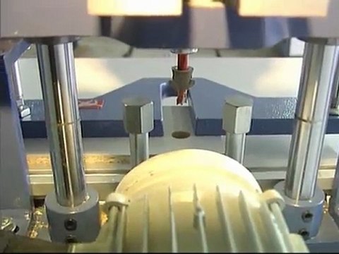 Scorpion-1 Otomatik Üç Kafa Yatay ve Dikey Delik Delme Makinesi