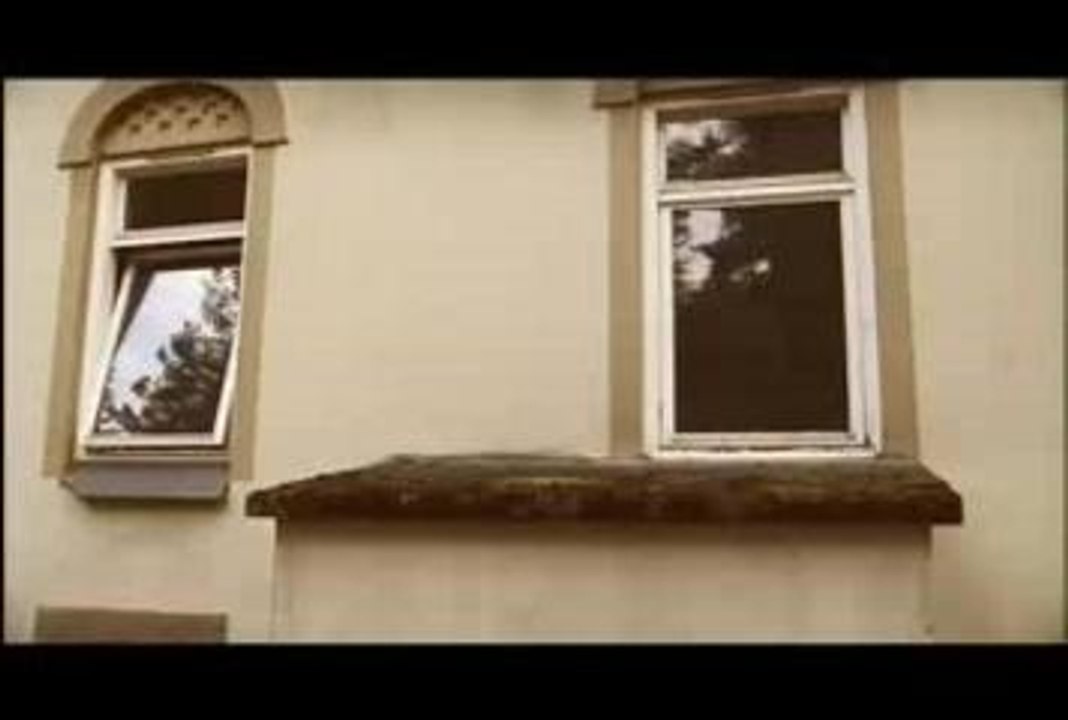 The Raconteurs - Hands
