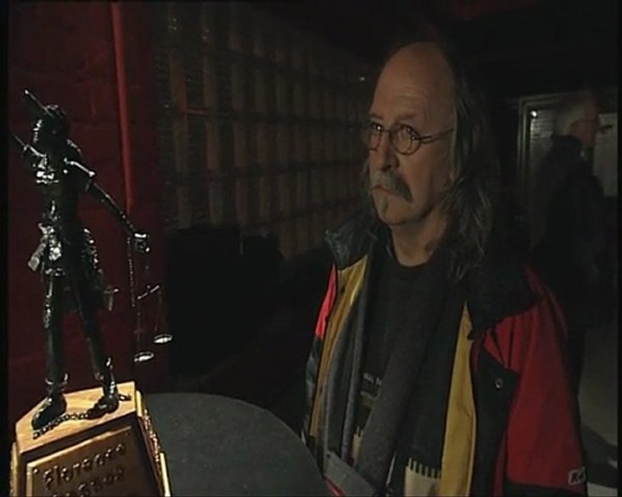 Interview du sculpteur Jean-Louis Mercier, auteur de la sculpture "Florence Cassez".