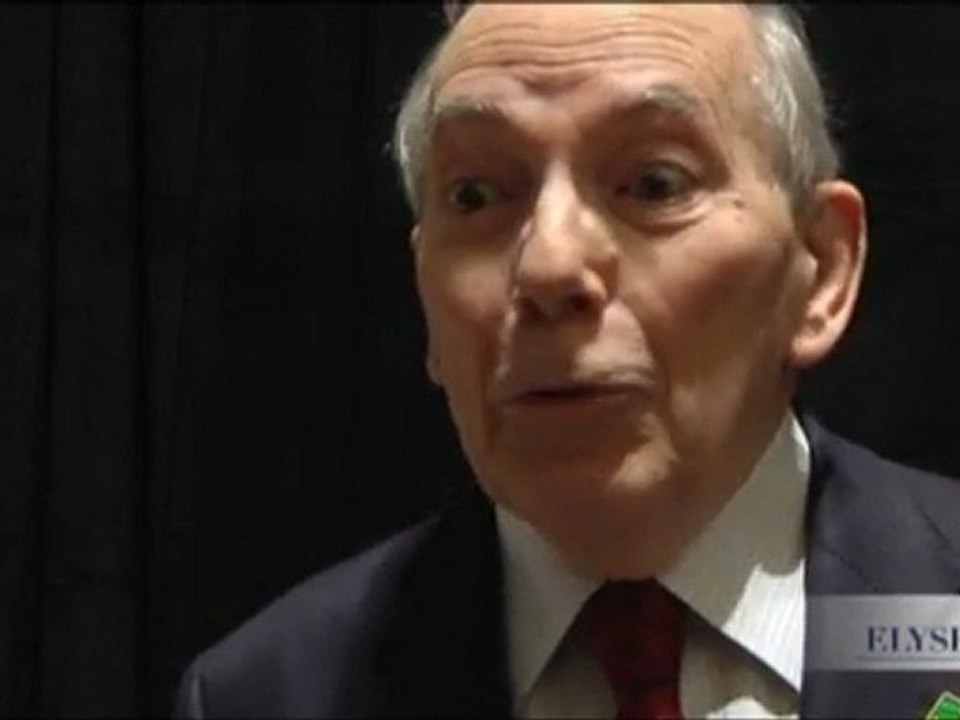 Michel Camdessus présente le séminaire de Nankin