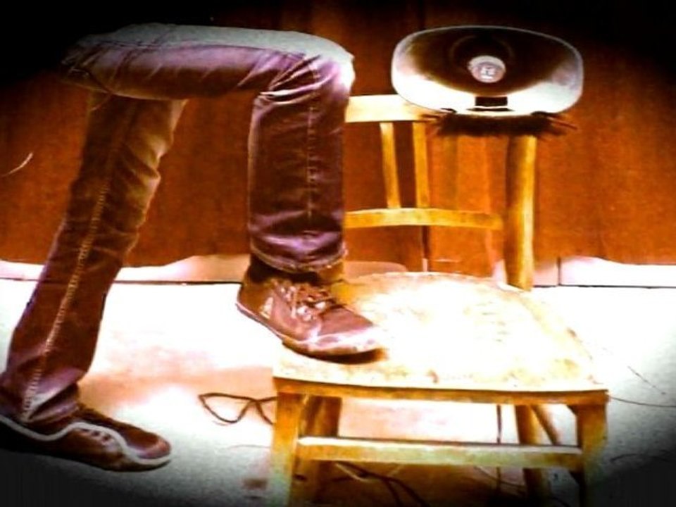 IL N'Y A PAS D'AMOUR HEUREUX  "Play Grogne and Rauque"