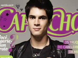 A nova CAPRICHO está com três capas do VDG