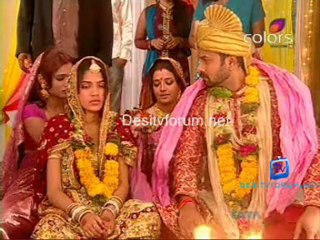 Rishthon Se Badi Pratha - 31st March 2011 Pt4