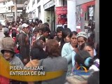 Usuarios de RENIEC Cusco reclaman agilizar atencion