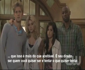 Elenco de HellCats fala sobre bullying