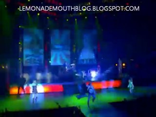 Lemonade Mouth - Breakthrough (Official Music Video)