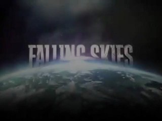 Falling Skies -  Spot TV "The Attack Begins" [VO|HQ]