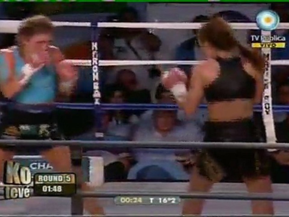 CAROLINA DUER vs AZIZA OUBAITA_02
