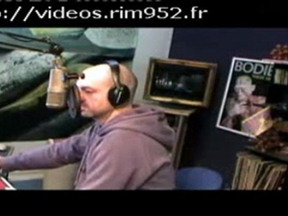 GB _Destruction des SALAIRES & Esclavage Moderne _ Immigration de remplacement ...