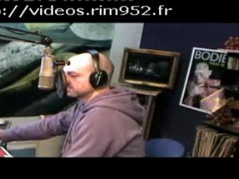 GB _Destruction des SALAIRES & Esclavage Moderne _ Immigration de remplacement ...