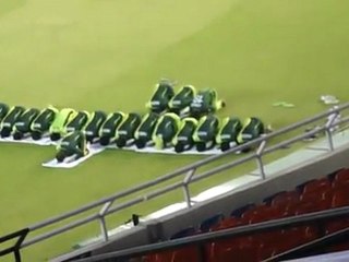 Pakistan VS India SEMI FINAL - Pakistan Cricket team offering Prayer at Mohali