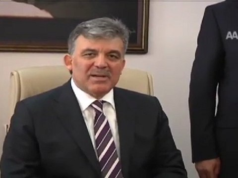 GÜL'DEN BAŞKANLIK SİSTEMİ YORUMU