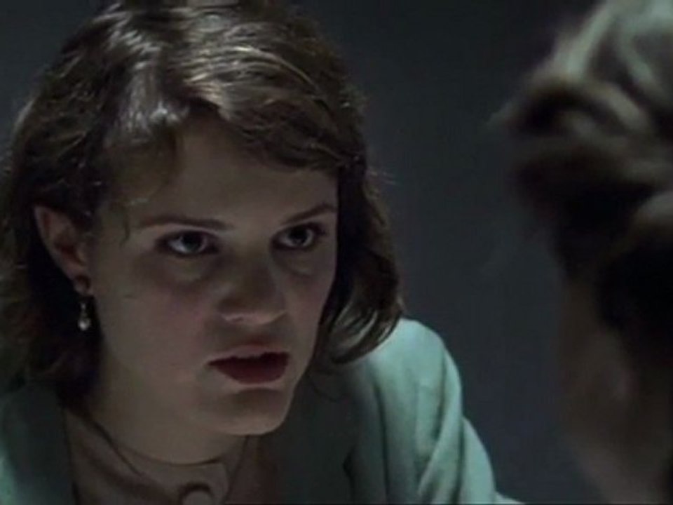 LES PETITS MEURTRES D'AGATHA CHRISTIE - 5 PETITS COCHONS - extrait 3