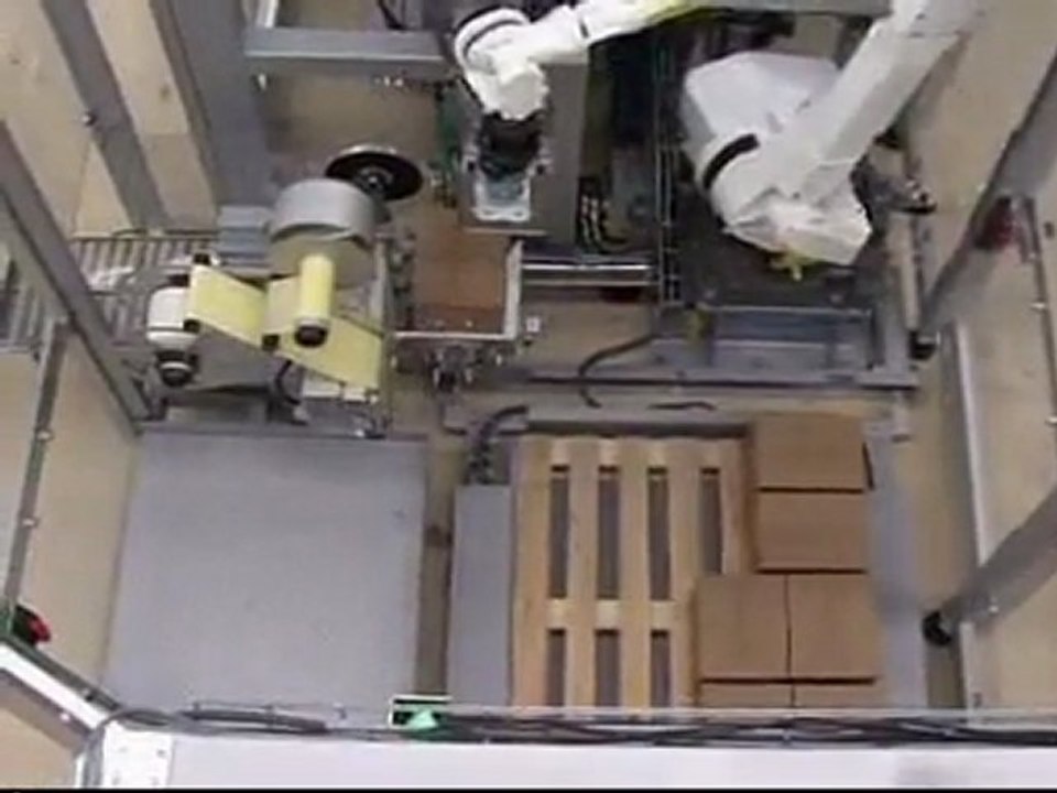 Combined case packing/palletizing unit for RSC/wrap around