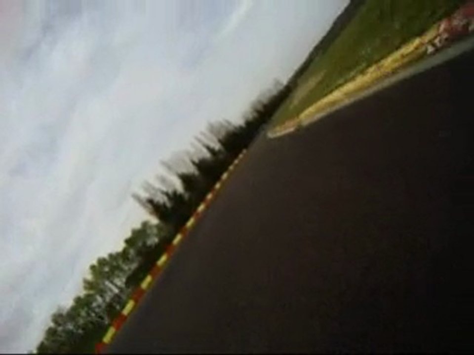 M16 Racing.fr - MEDHY NOGARO 2011 - Box 23 Pirelli Day