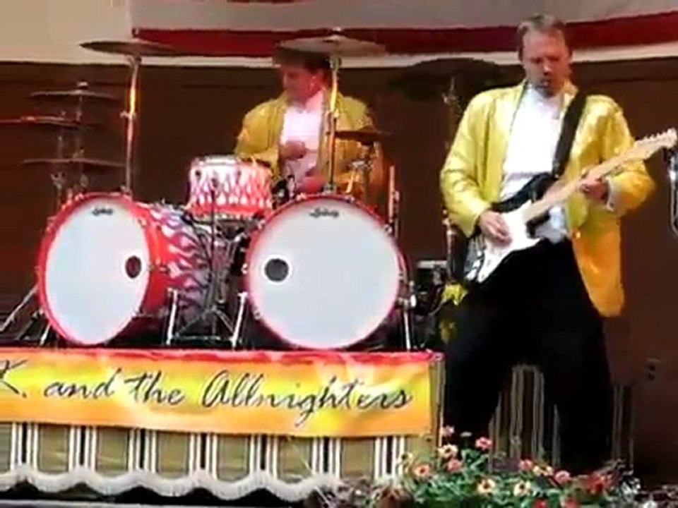 this drummer is at the wrong gig