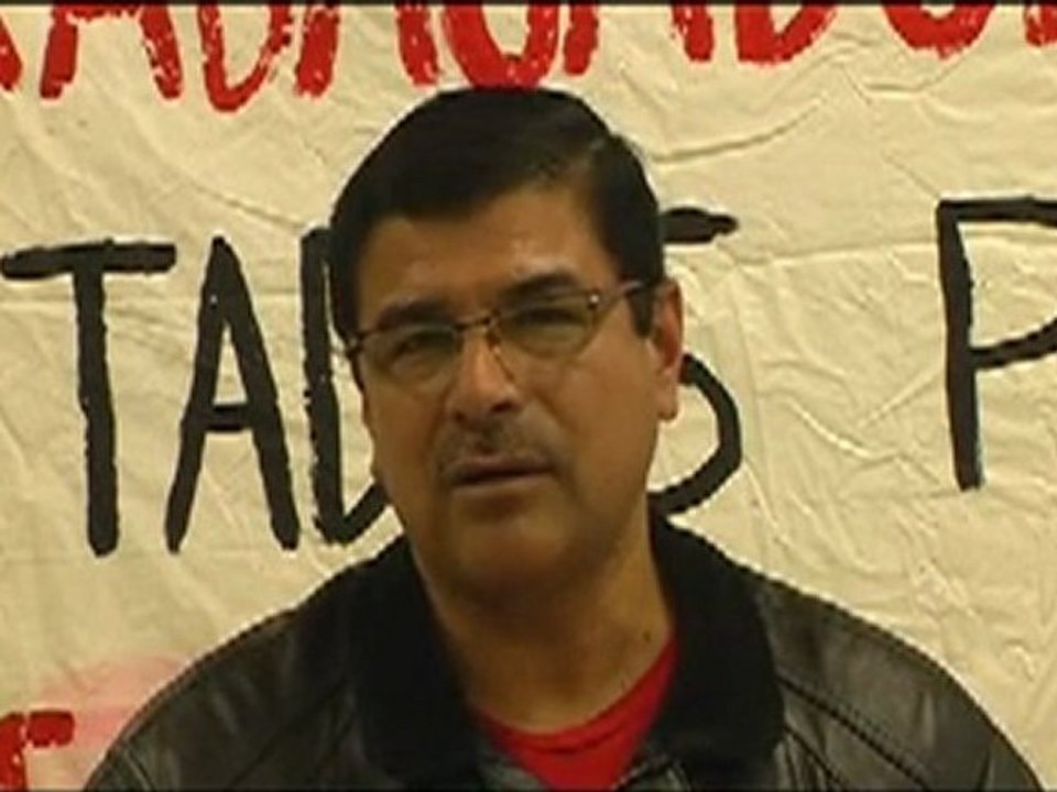 Arturo Barzola, 48, técnico de frigoríficos, aire acondicionado.  Hospitalet.