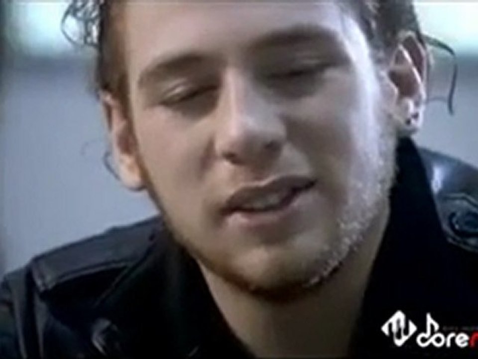 Furkan Kızılay - Aşksın Sen "www.canlialem.com"