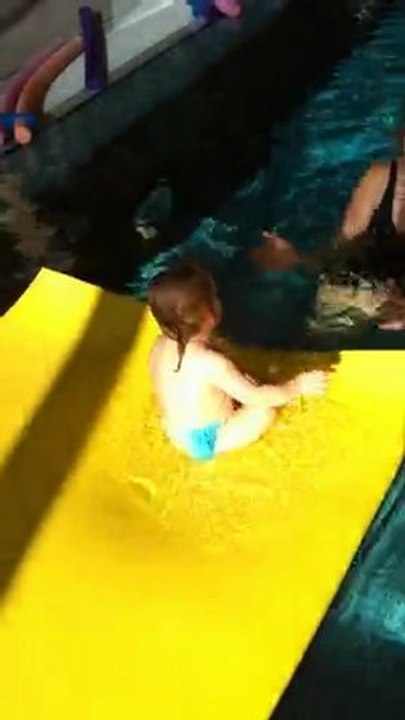 Bébé nageur    7 mars