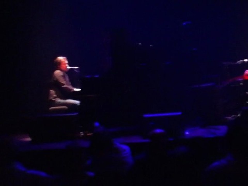 "Where the dreams go to die" [live] - John Grant