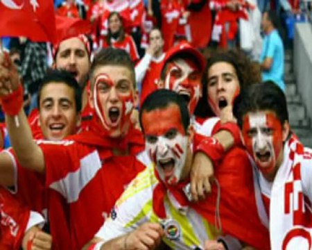 Özgün-Milli Takım Marşı