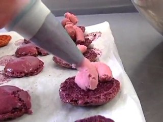 Rencontre inter-générationnelle autour du macaron (Troyes)