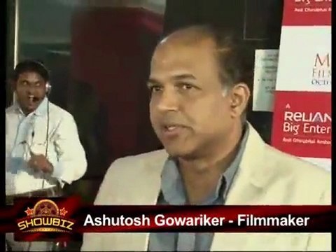 Manoj Kumar And Oliver Stone Honoured At MAMI - Bollywood News