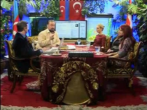 Louis Farrakhan da Hz. Mehdi (as)'ın ve Hz. İsa (as)'ın vazife başında olduğunu söylüyor..