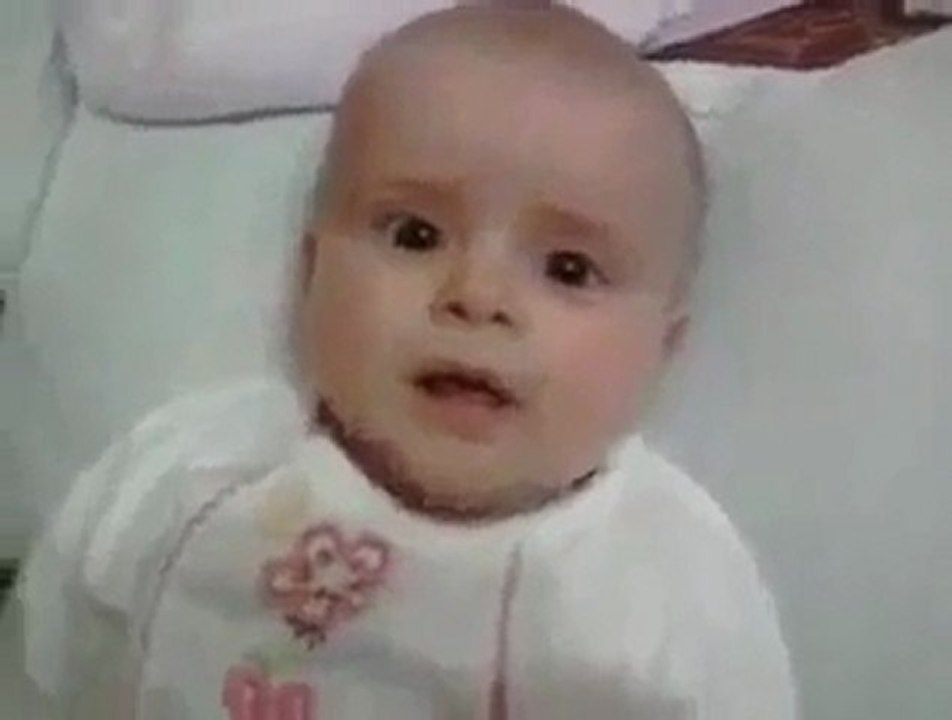 Ney sesiyle hüzünlenen çocuk :) Süper :))