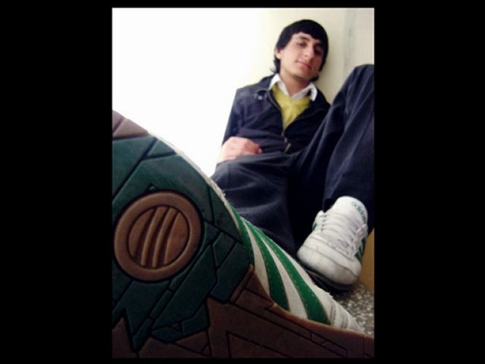 Loony Ft Micseth-Yoruldum