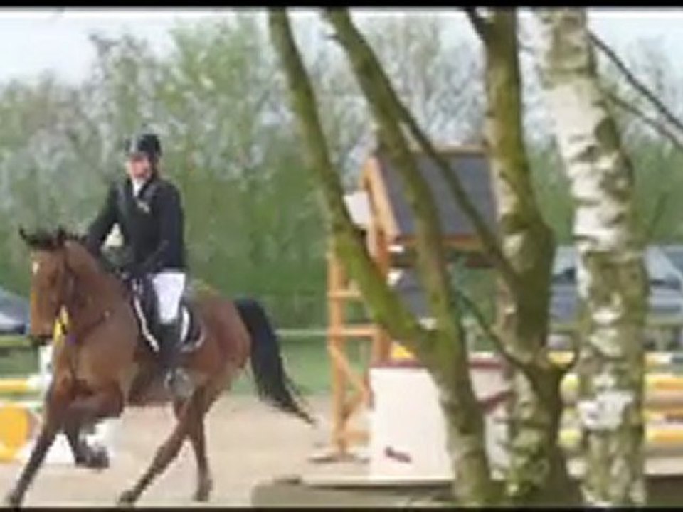 Bedee_030411_Club3