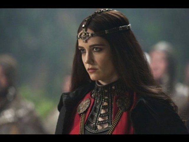 Camelot season 1 episode 1 Homecoming