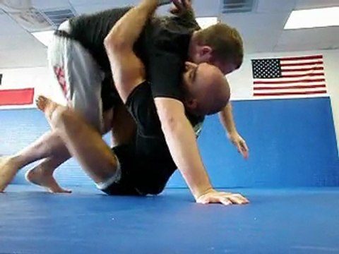 Professor Zingano - Zingano BJJ - Working Guard.
