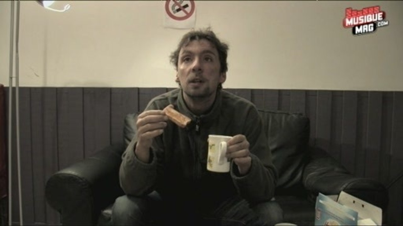 Didier Super se met à la comédie musicale ! Interview Exclu