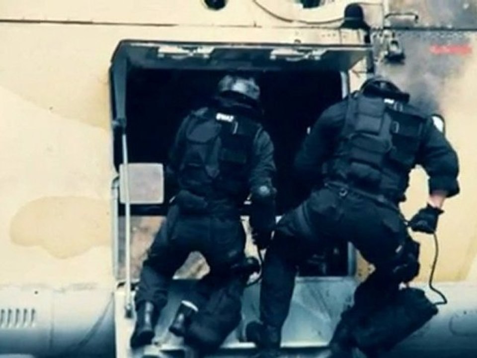 Swateinsatz helikopterausstieg