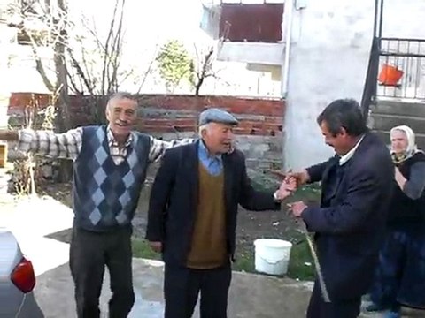 AHMET ATEŞ - MUSTAFA ÇINAR İLE OYUN - haberamasya.com