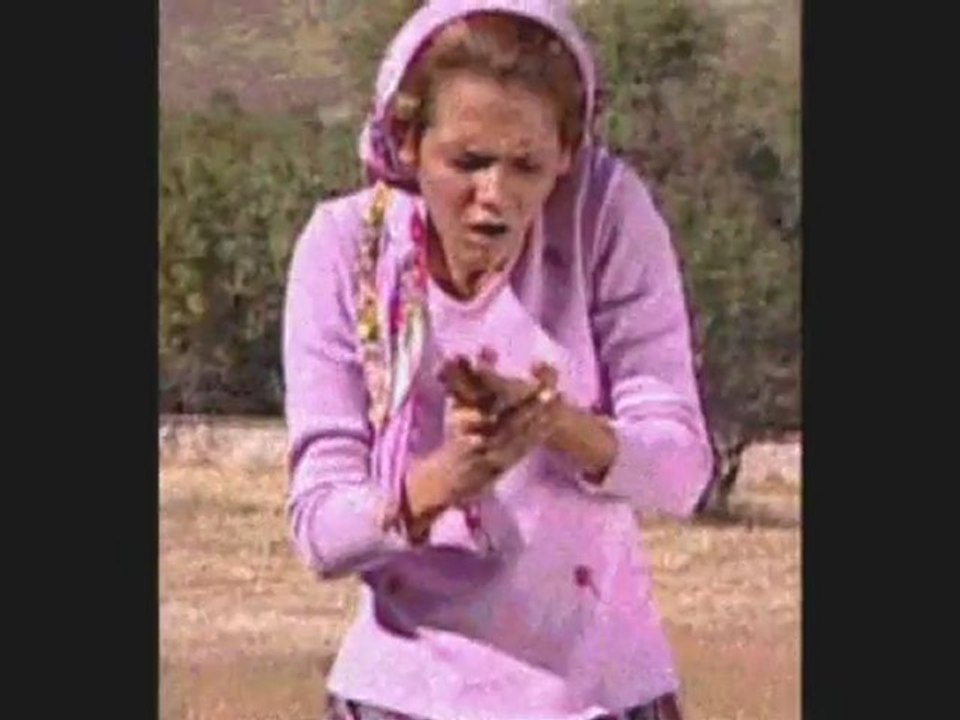 KARDEŞ TÜRKÜLER BURÇAK TARLASI serbülent öztürk yapımı 1 OCAK CUMARTESİ