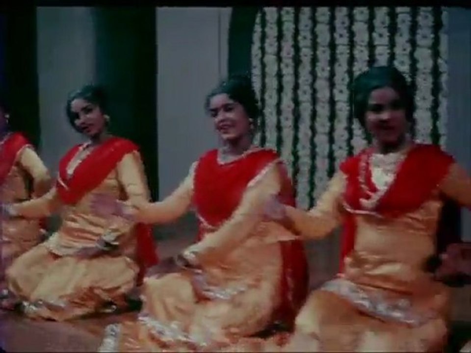 Johar Mehmood In Hong Kong - 1/13 - Bollywood Comedy Movie - Mehmood & Aruna Irani