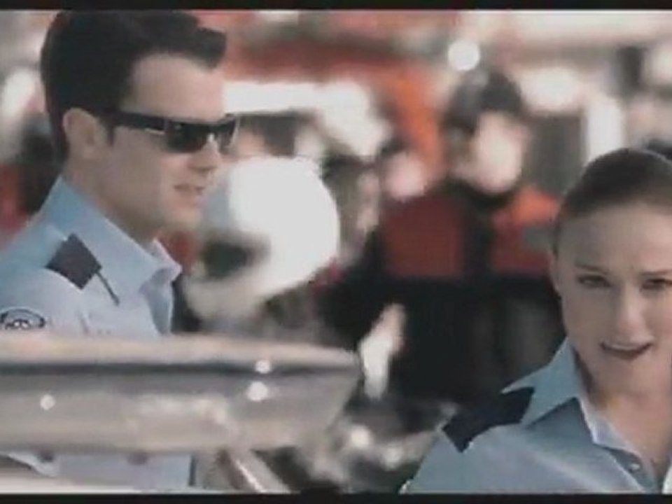 Güvende Olmanız Bize Yeter - Ziynet Sali Polis Klibi 2011 HD