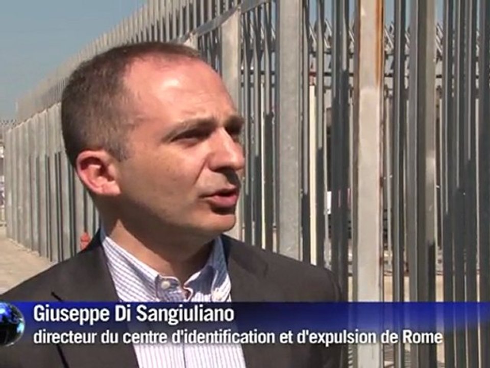 Arabic-Web-Tunisian boat people stranded in Italy voice despair