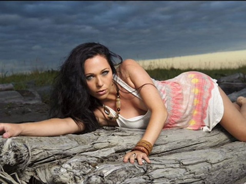 Roger Shah Pres. Sunlounger Feat. Zara Taylor - FEELS LIKE HEAVEN (Balearic Version)