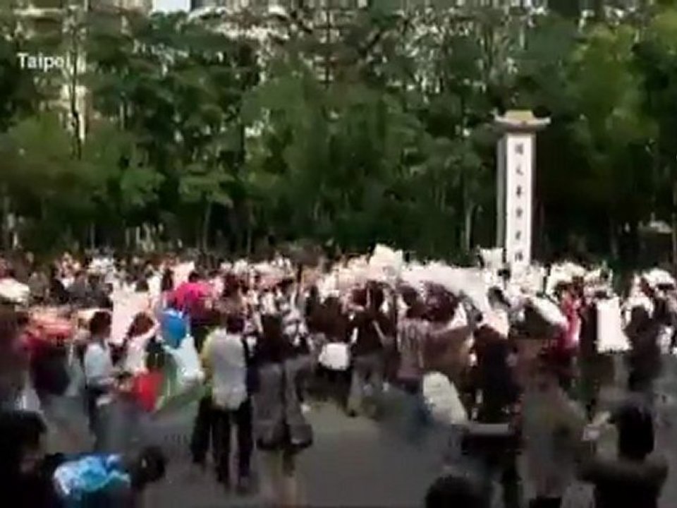 pillow fights