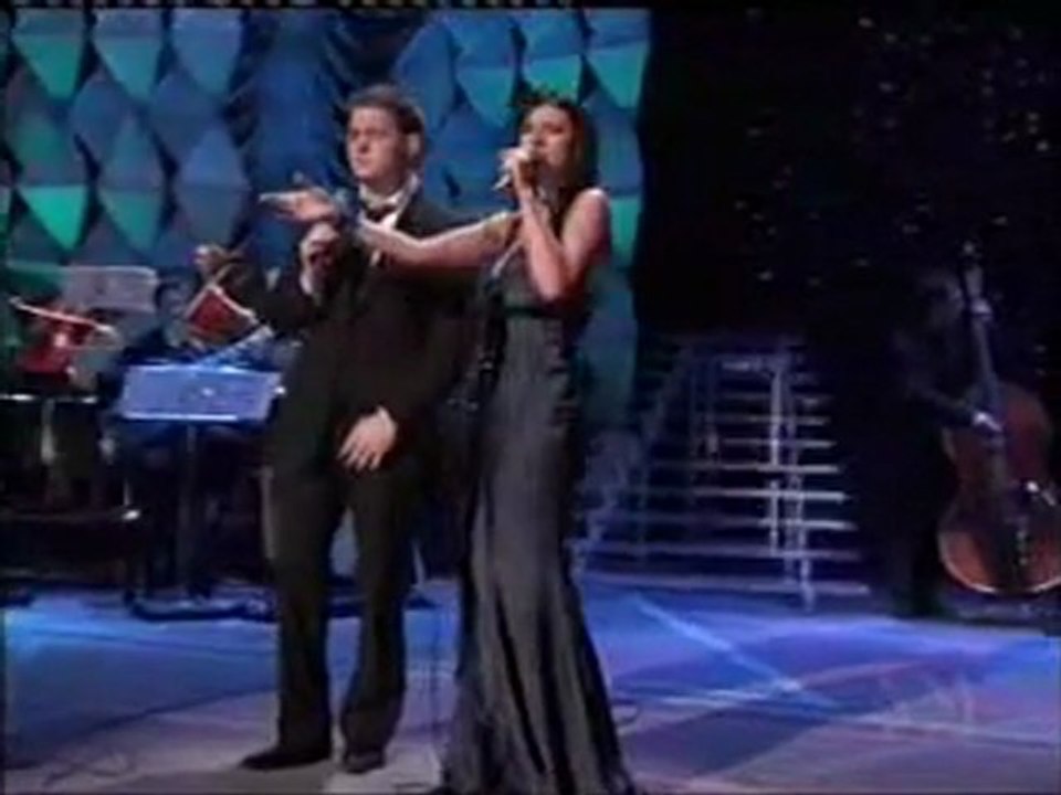 26.Michael Buble & Laura Pausini Duet 'You'll Never Find