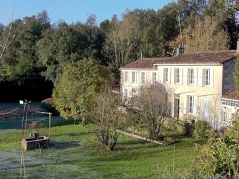 un agence immobilière très spéciale