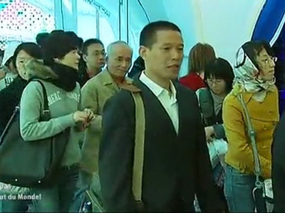 C'est pas le bout du monde: Ice-Watch, la globe trotteuse