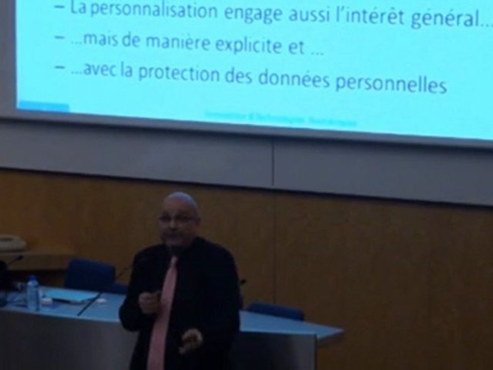 Yves Soronelas : les collectivités loccales et le web (partie 1/2)
