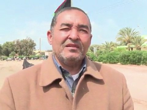 Libya rebels race to train civilians for the front