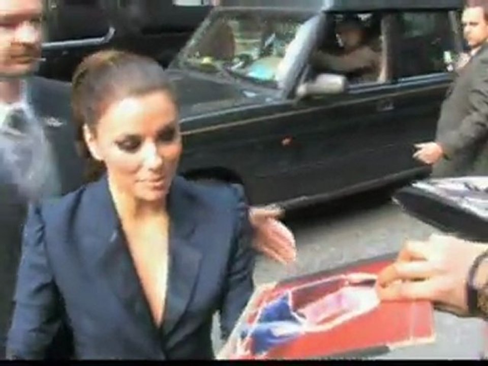 Eva Longoria looks hot as she promotes new book